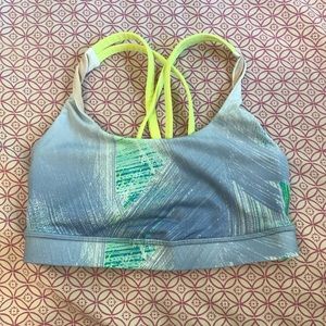 Lululemon sports bra
